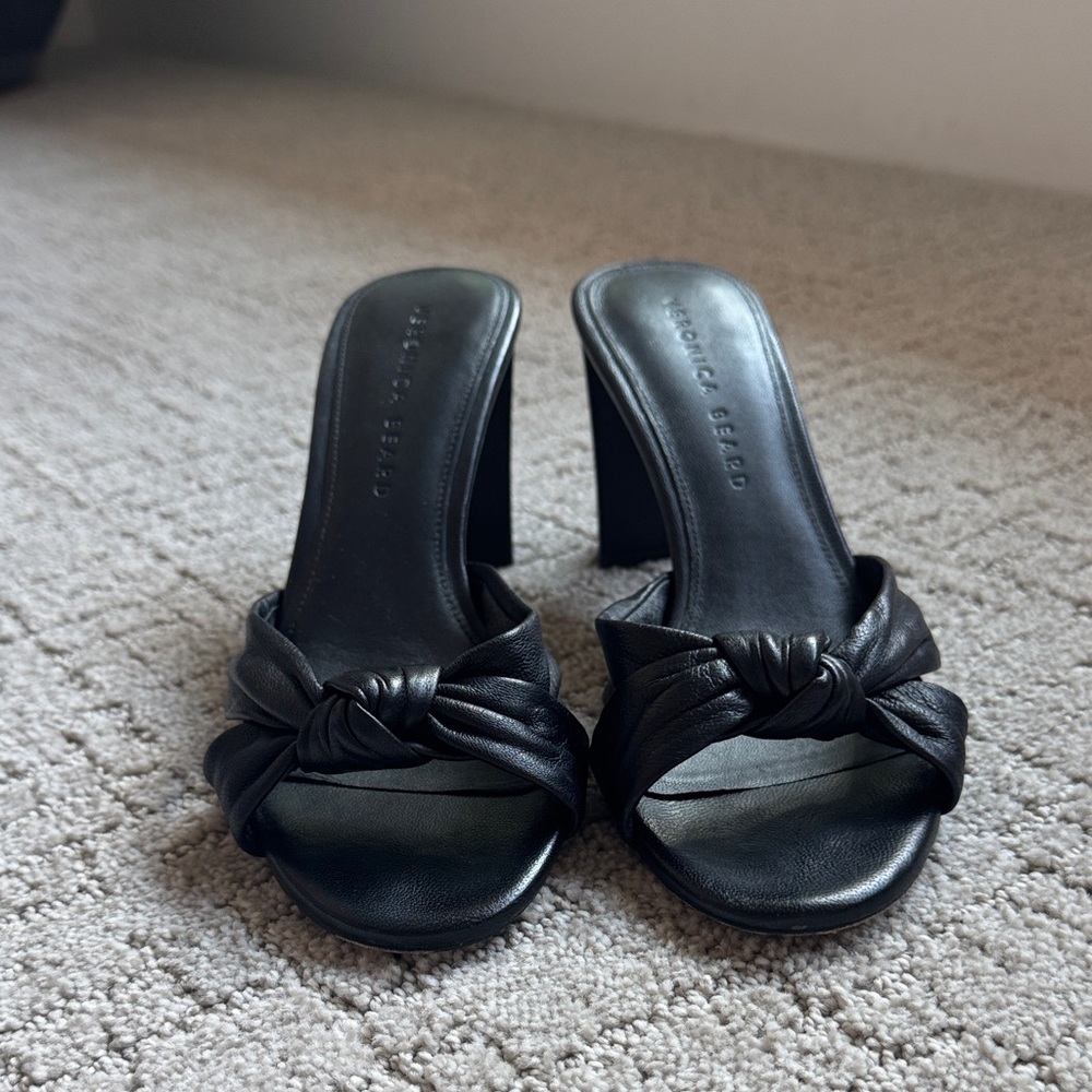 Veronica Beard Black Knotted Mules
